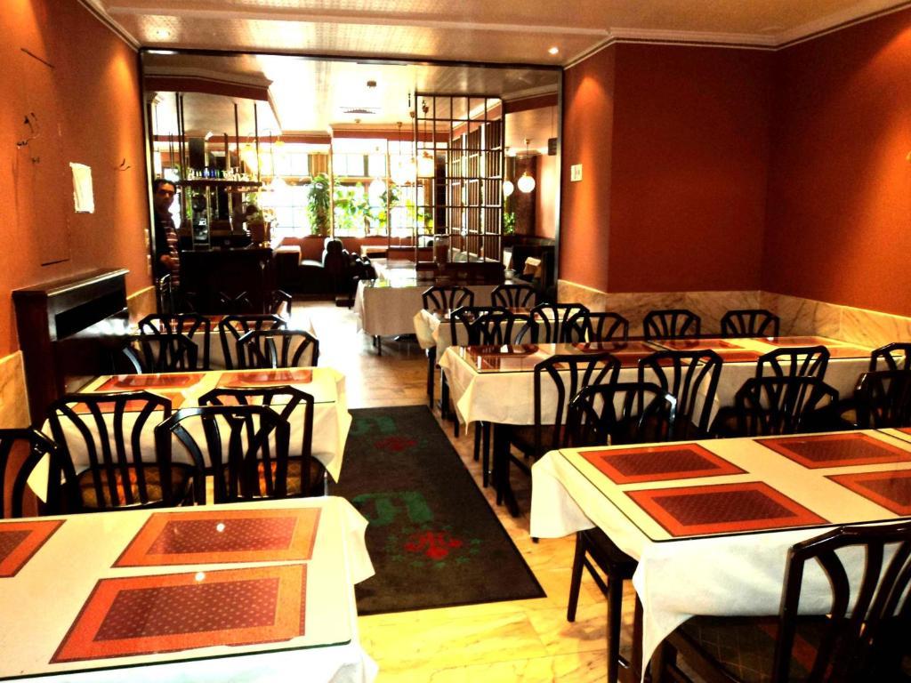 Hotel Continental Saint-Gilles Ngoại thất bức ảnh