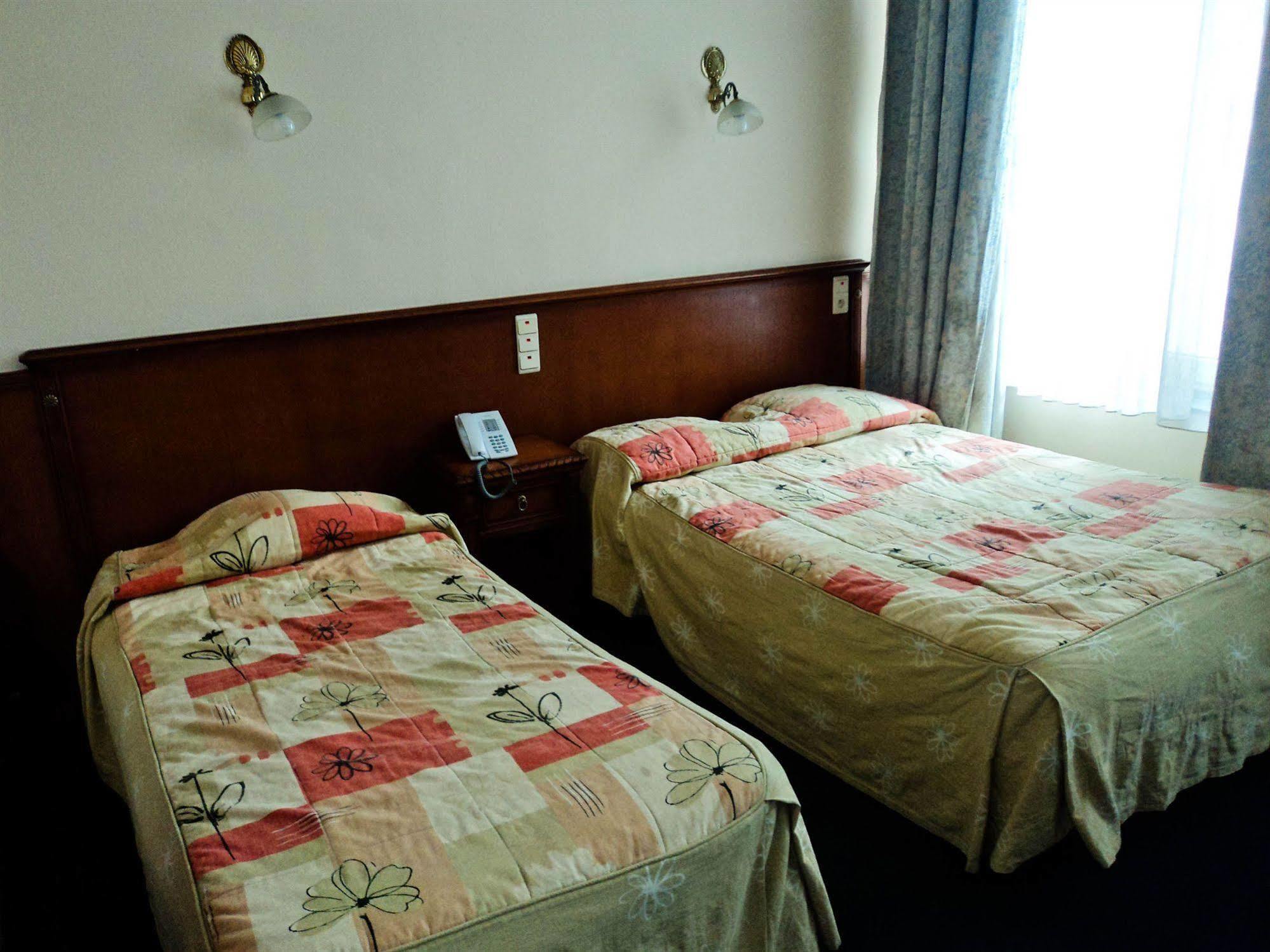 Hotel Continental Saint-Gilles Ngoại thất bức ảnh