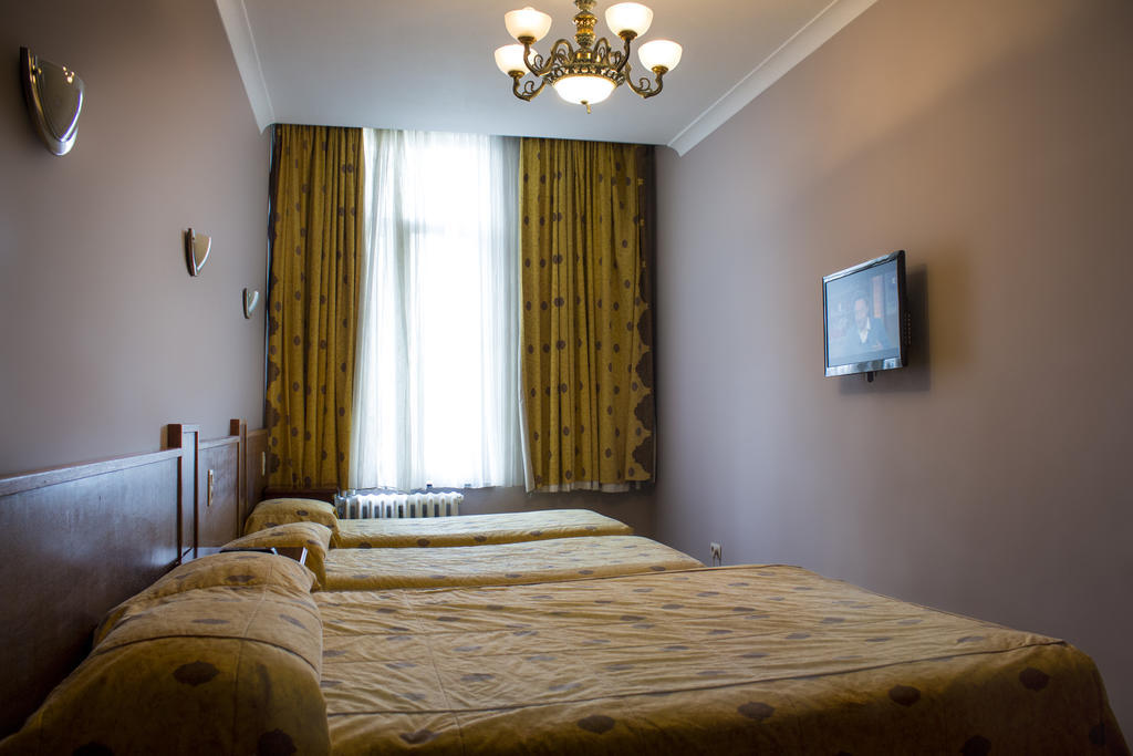 Hotel Continental Saint-Gilles Ngoại thất bức ảnh